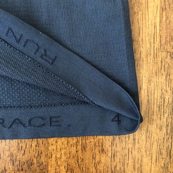 Lululemon size 4 swiftly tech tank - Picture 3 of 3